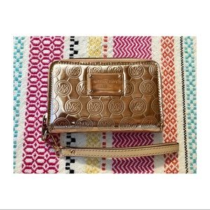 Authentic Michael Kors Rose Gold Wristlet